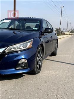 نيسان ألتيما